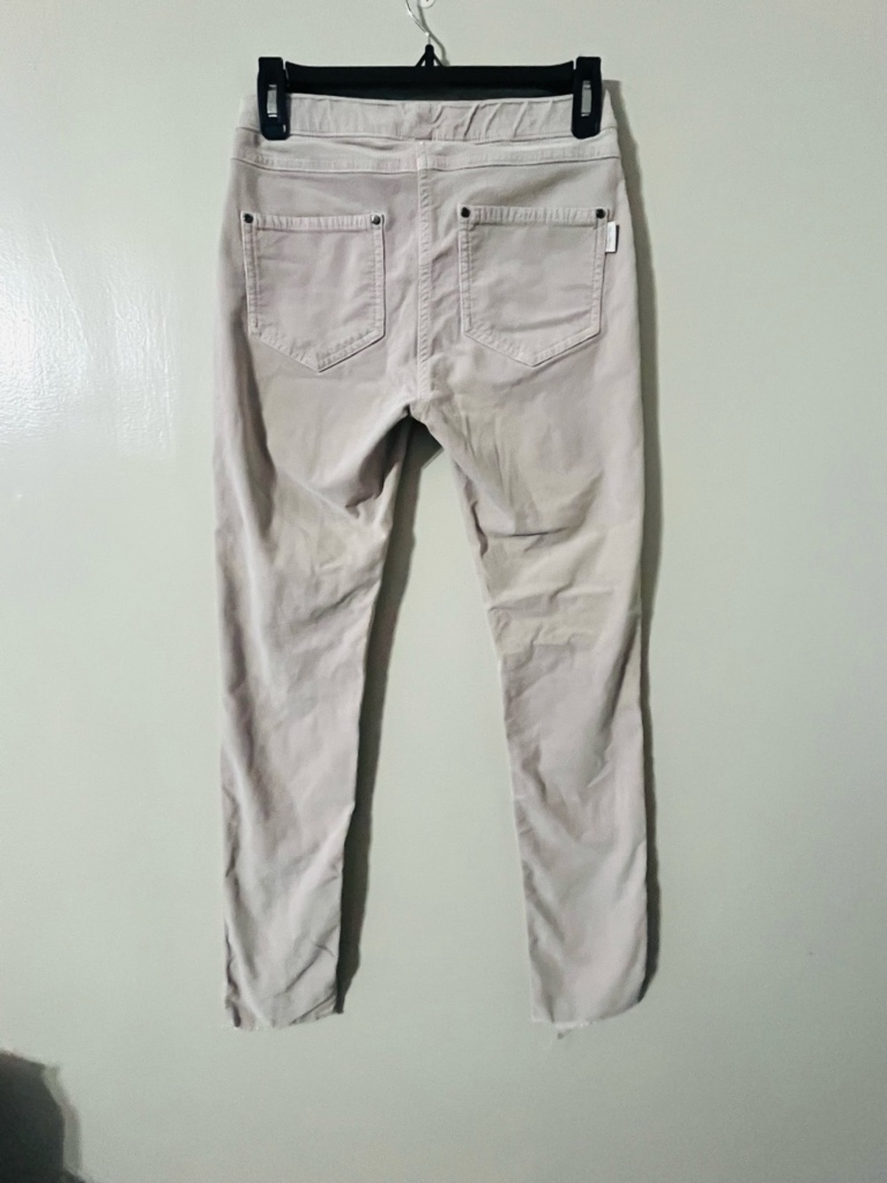 Max Mara Leisure Corduroy Soft Cream Pants Joggers
Sz S - Picture 6 of 10